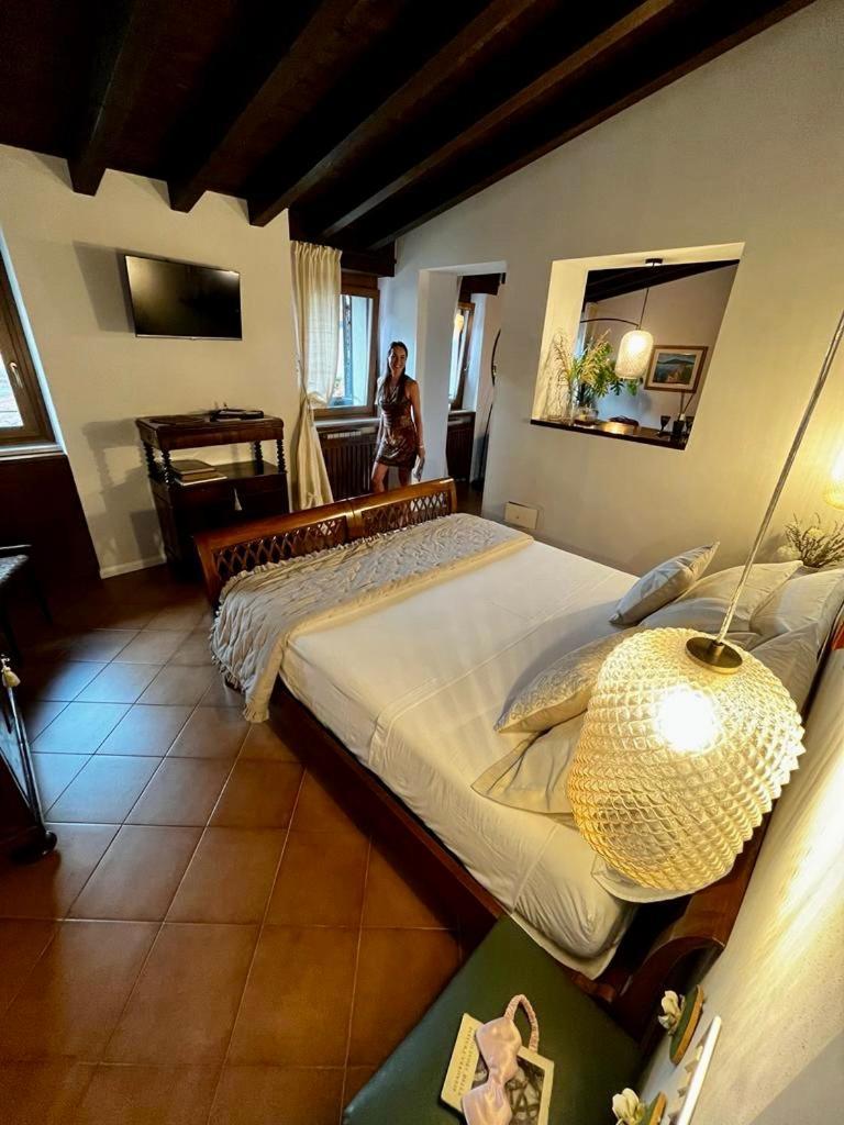 Residenza...cara Giulietta... Verona